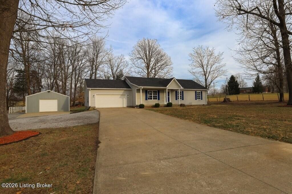 Photo of 7300 Shepherdsville Rd, Elizabethtown, KY 42701 (MLS # 1710696)