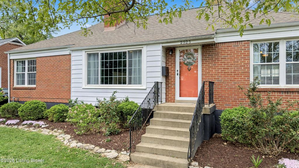 Photo of 2525 Wendell Ave, Louisville, KY 40205 (MLS # 1713841)