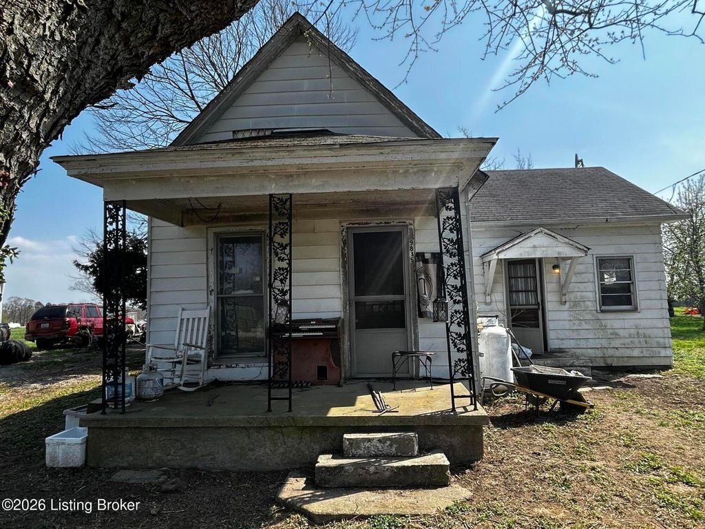 Photo of 9845 Castle Hwy, Pleasureville, KY 40057 (MLS # 1712635)