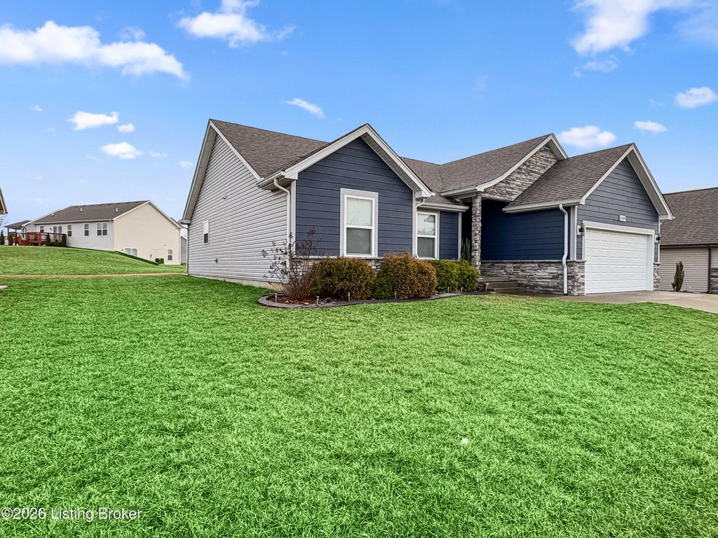 Photo of 11319 Pebble Trace, Louisville, KY 40229 (MLS # 1710670)