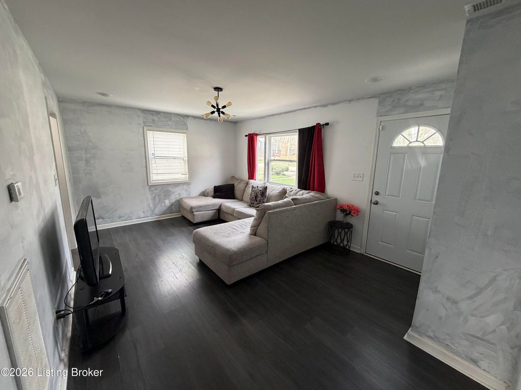 Photo of 305 N 36th St, Louisville, KY 40212 (MLS # 1711623)