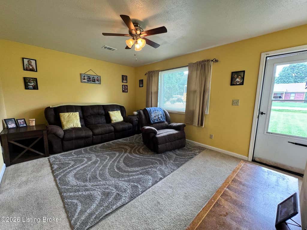 Photo of 6801 Rutledge Rd, Louisville, KY 40258 (MLS # 1726583)
