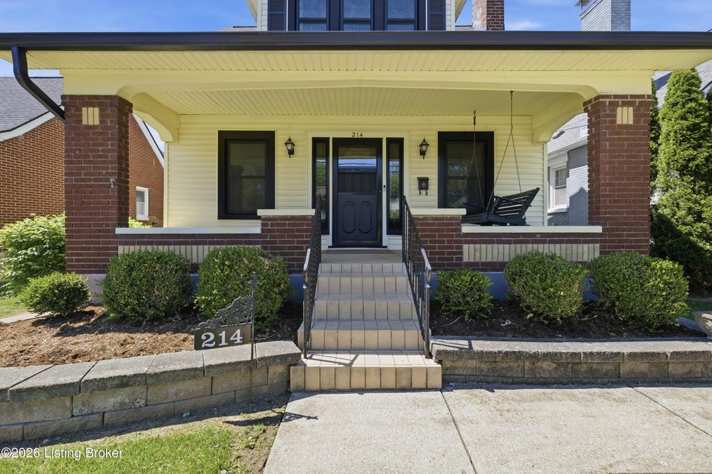 Photo of 214 McCready Ave, Louisville, KY 40206 (MLS # 1716295)