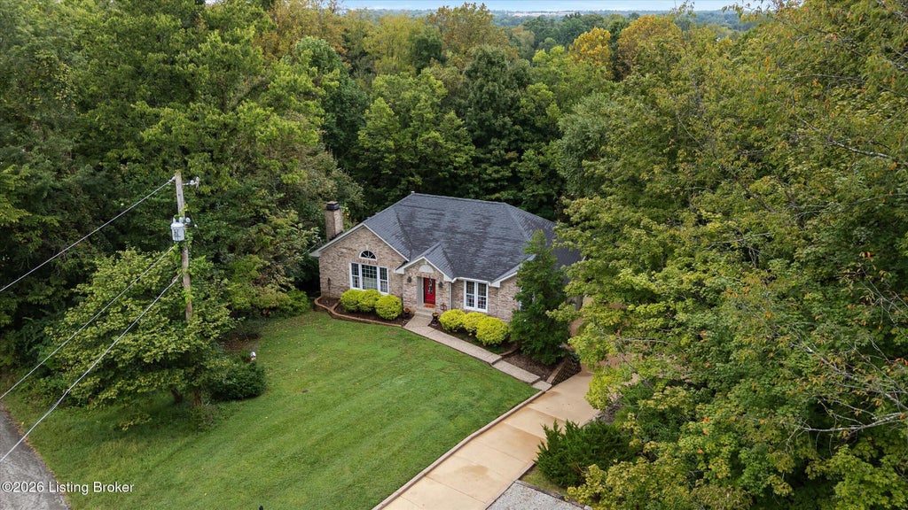 Photo of 5401 Tarrant Ln, Crestwood, KY 40014 (MLS # 1729229)