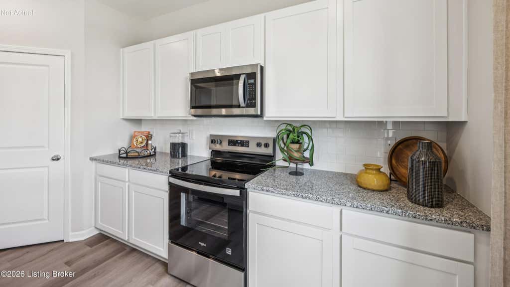 Photo of 7054 Train Station Way, Louisville, KY 40272 (MLS # 1724826)