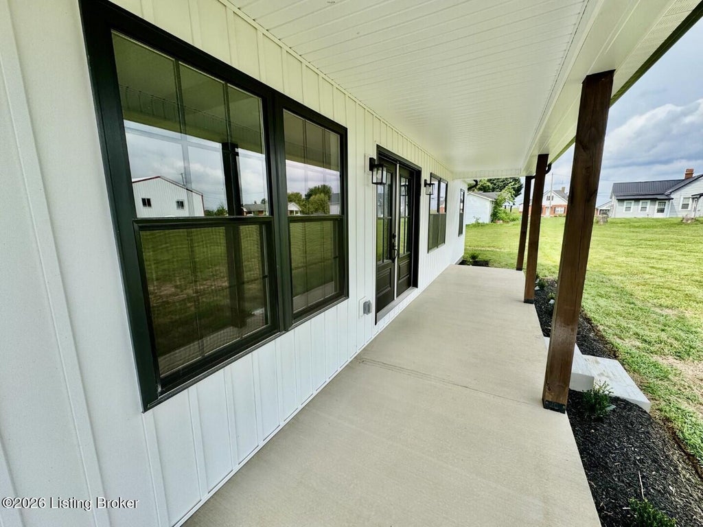 Photo of 100 Foster Ln, Willisburg, KY 40078 (MLS # 1724653)