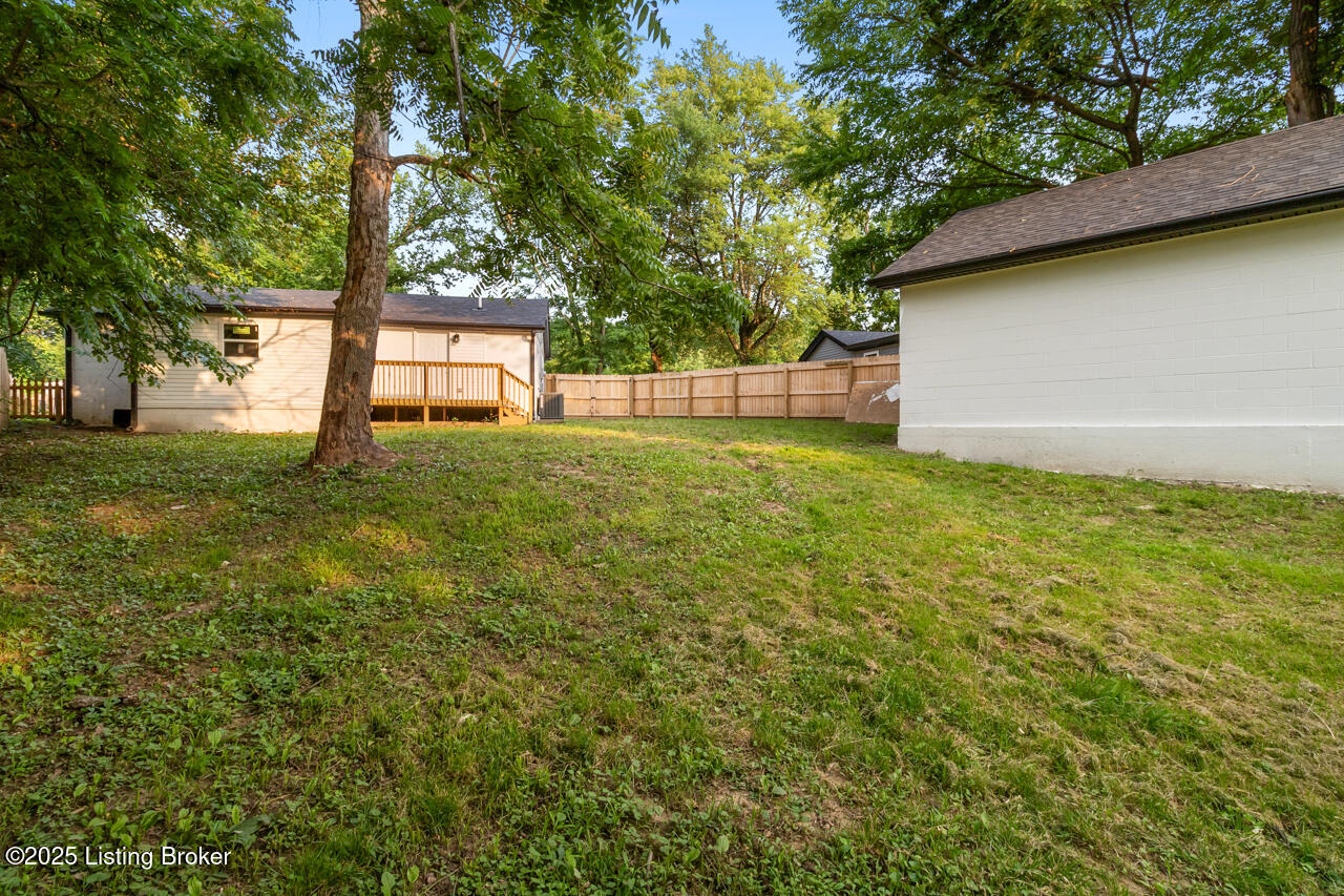 6906 S Sylvania 4 Rd, Louisville, Pennsylvania image 32