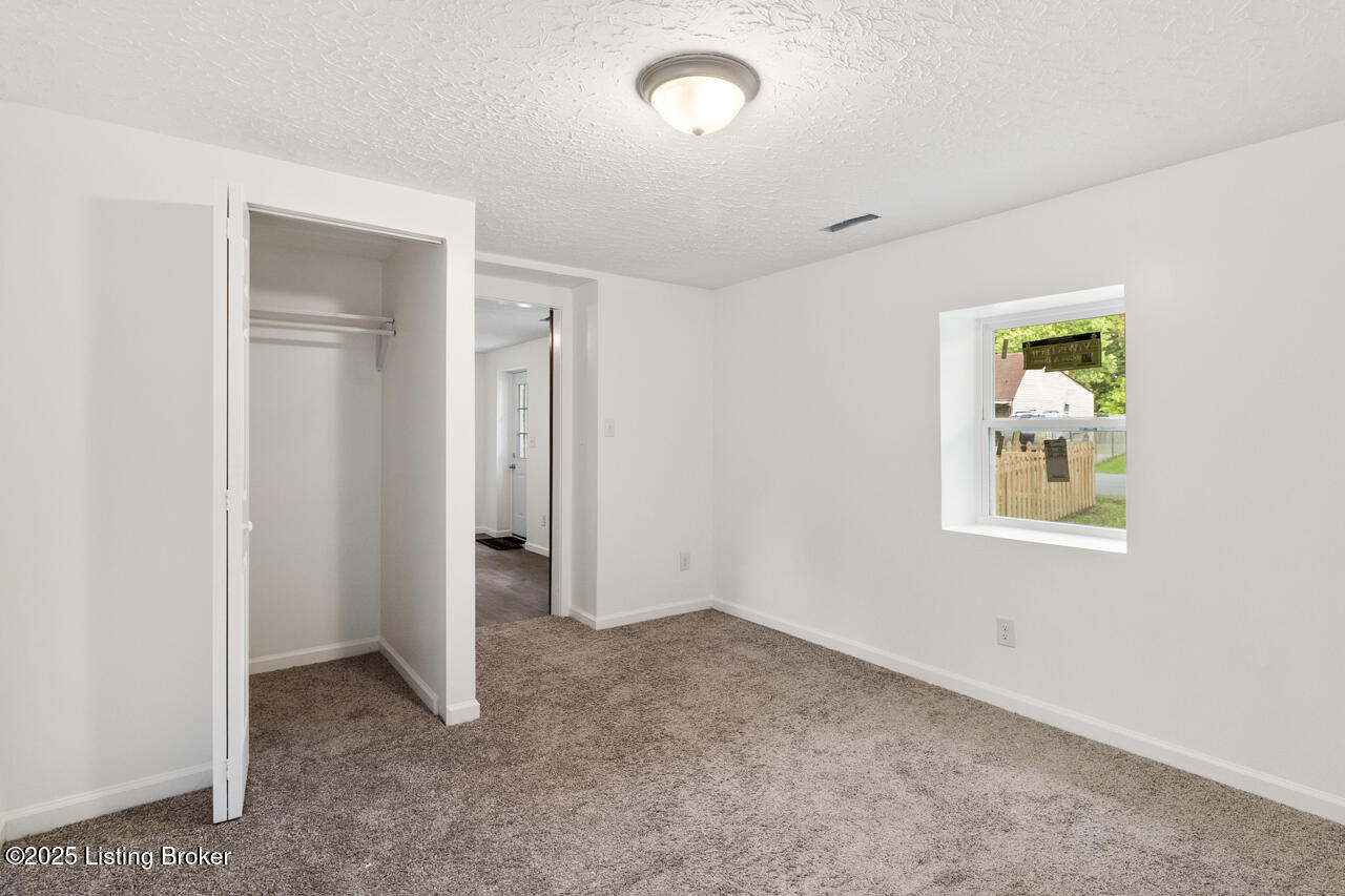 6906 S Sylvania 4 Rd, Louisville, Pennsylvania image 19