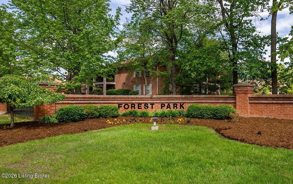 Photo of 1508 Forest Park Rd, Louisville, KY 40223 (MLS # 1710145)