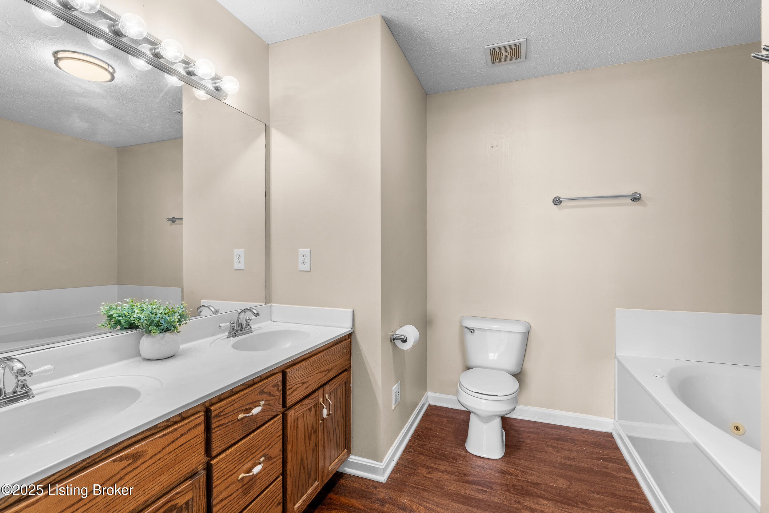 215 Jewell Valley Rd, Taylorsville, Kentucky image 6