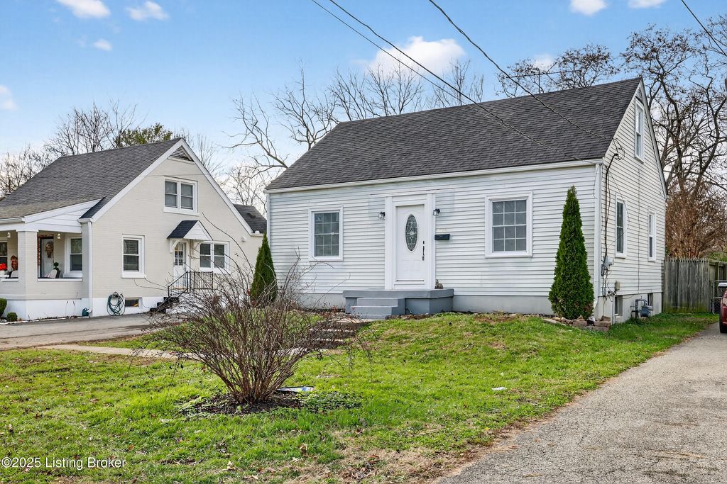 Photo of 4111 Millcreek Dr, Louisville, KY 40216 (MLS # 1709215)