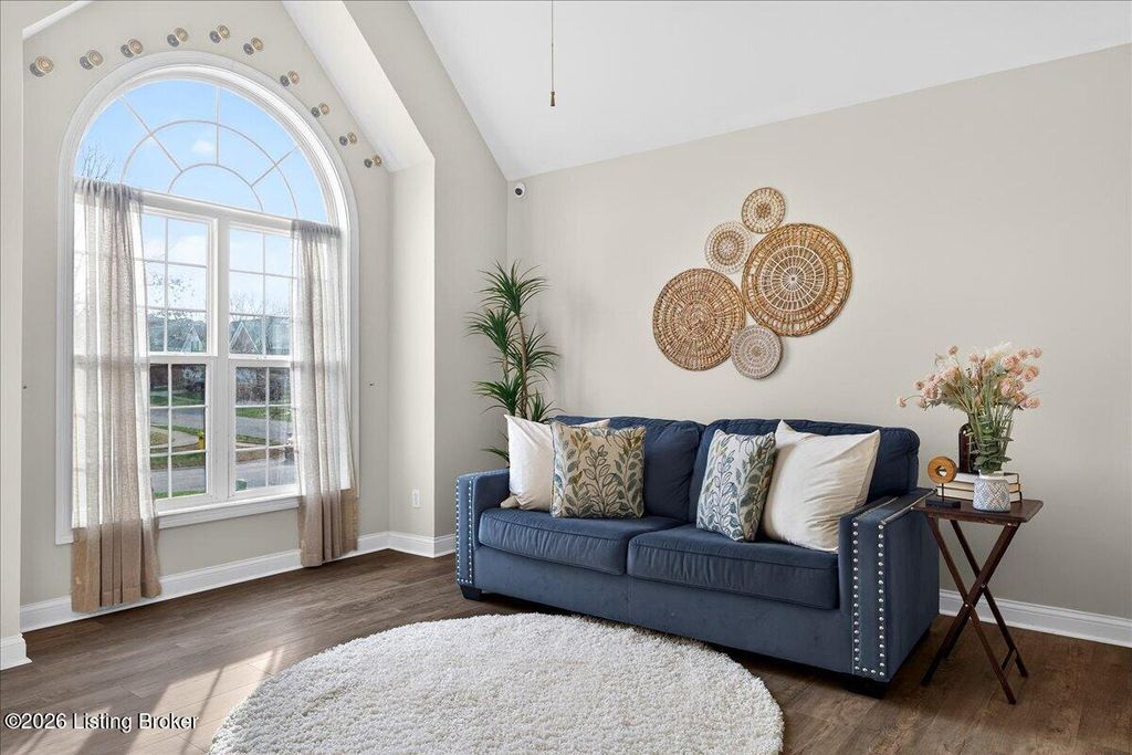 Photo of 6015 Sweetbay Dr, Crestwood, KY 40014 (MLS # 1710533)