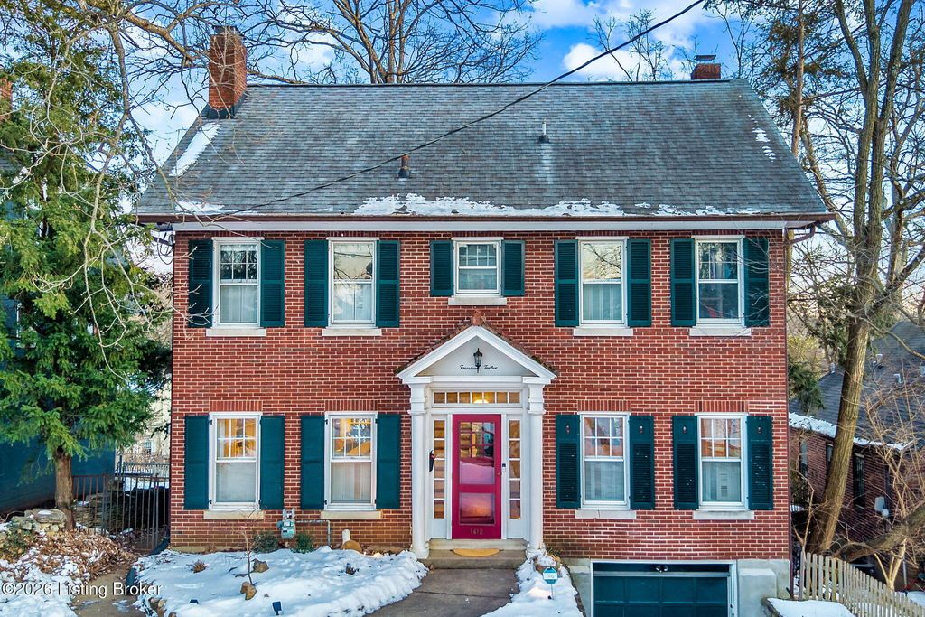 Photo of 1412 Goddard Ave, Louisville, KY 40204 (MLS # 1708605)