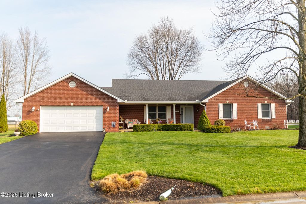 Photo of 231 S Paine St, Hanover, IN 47243 (MLS # 1715784)