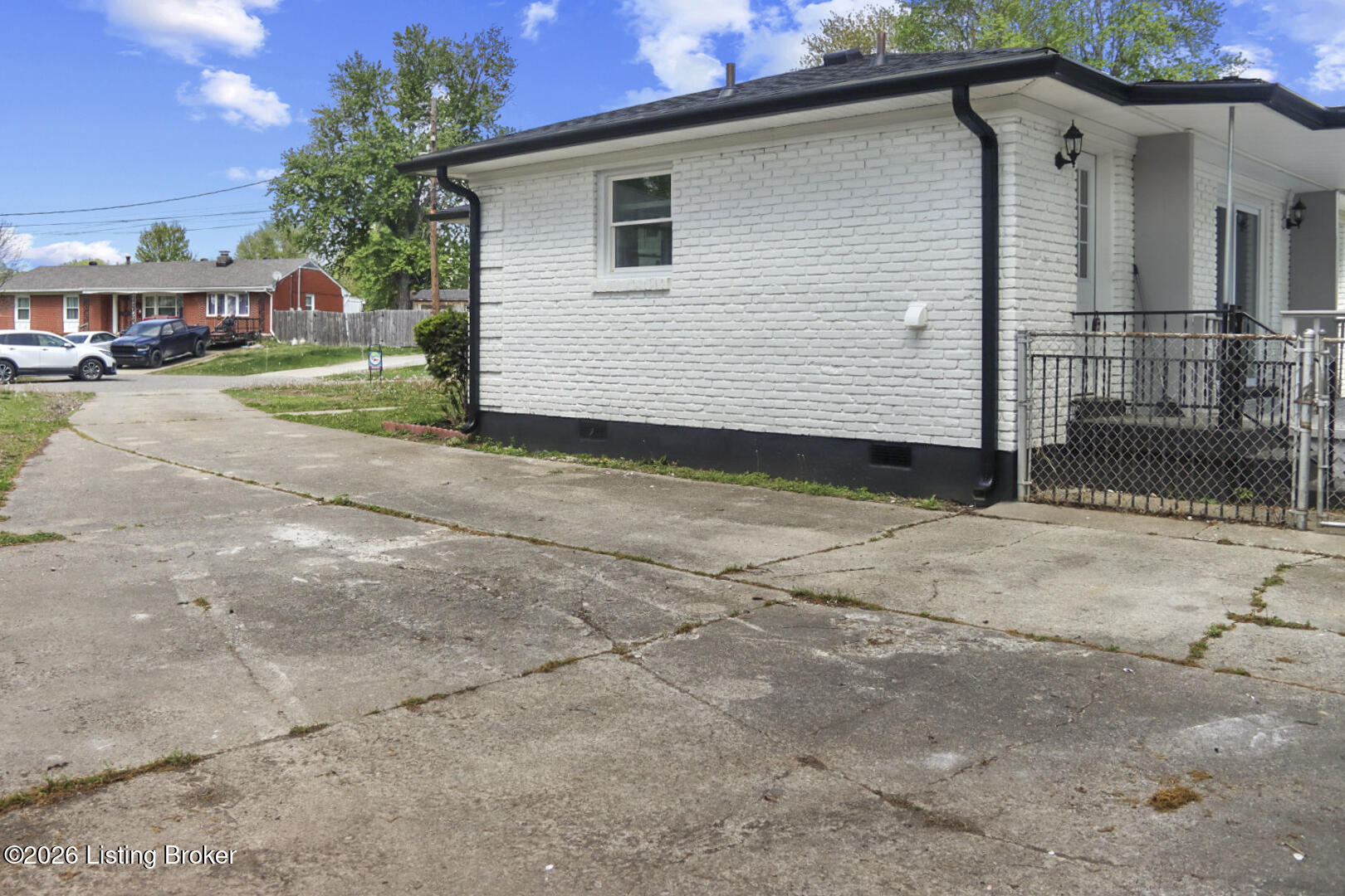 3606 Otter Ct