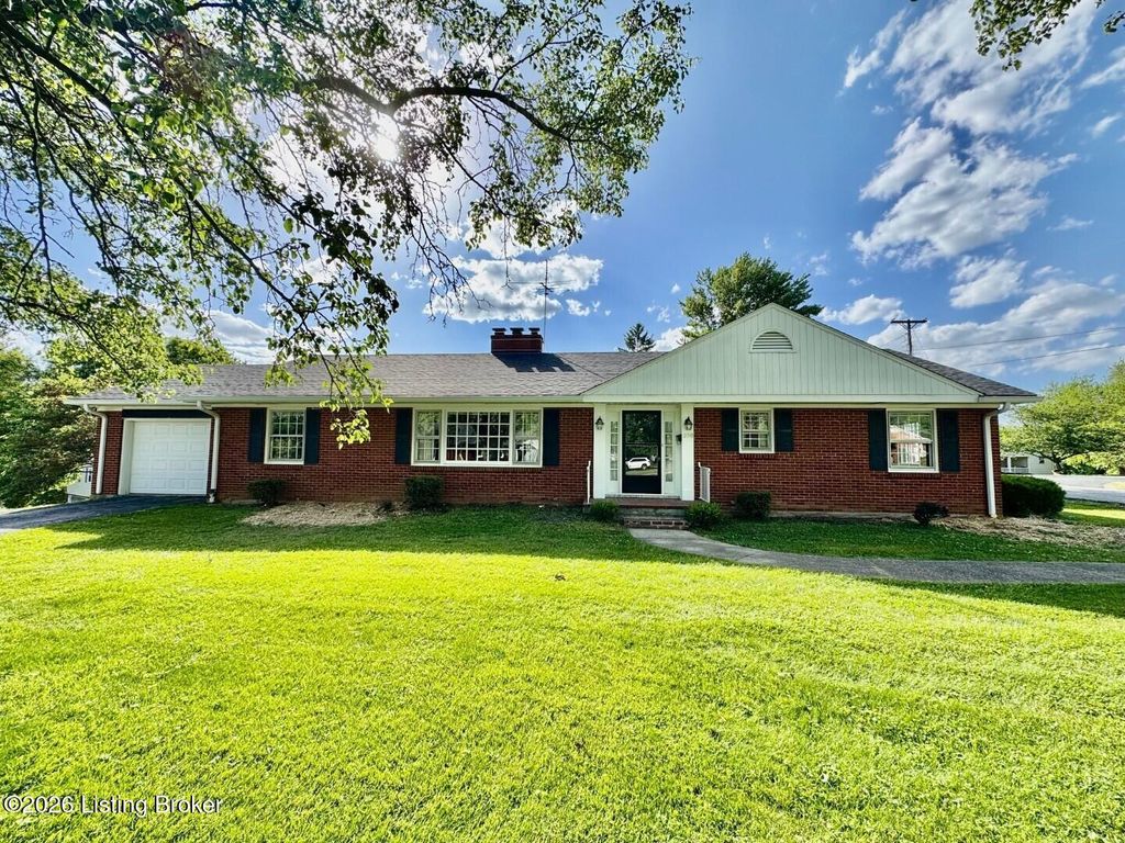 Photo of 108 Fair Dr, Springfield, KY 40069 (MLS # 1718462)