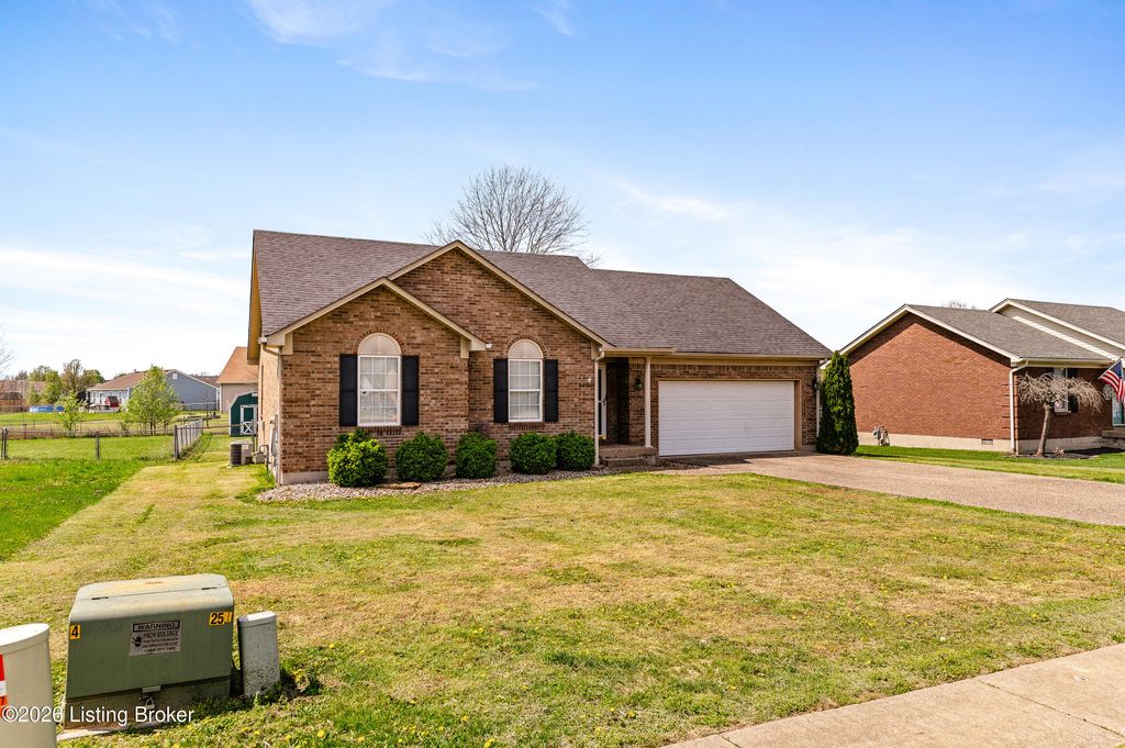 Photo of 201 Ashley Blvd, Shepherdsville, KY 40165 (MLS # 1713001)