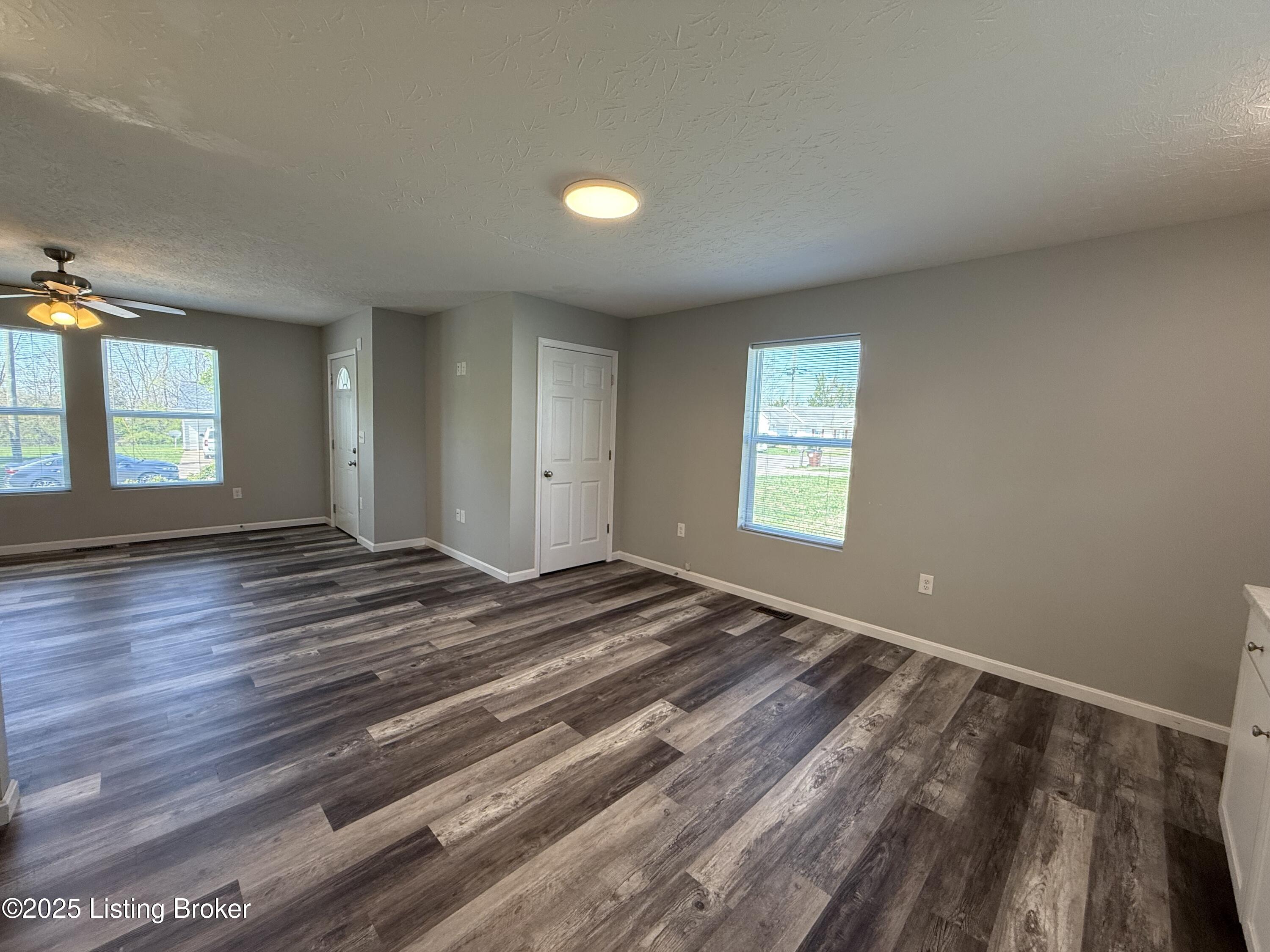 310 Moore Dr, Elizabethtown, Pennsylvania image 9