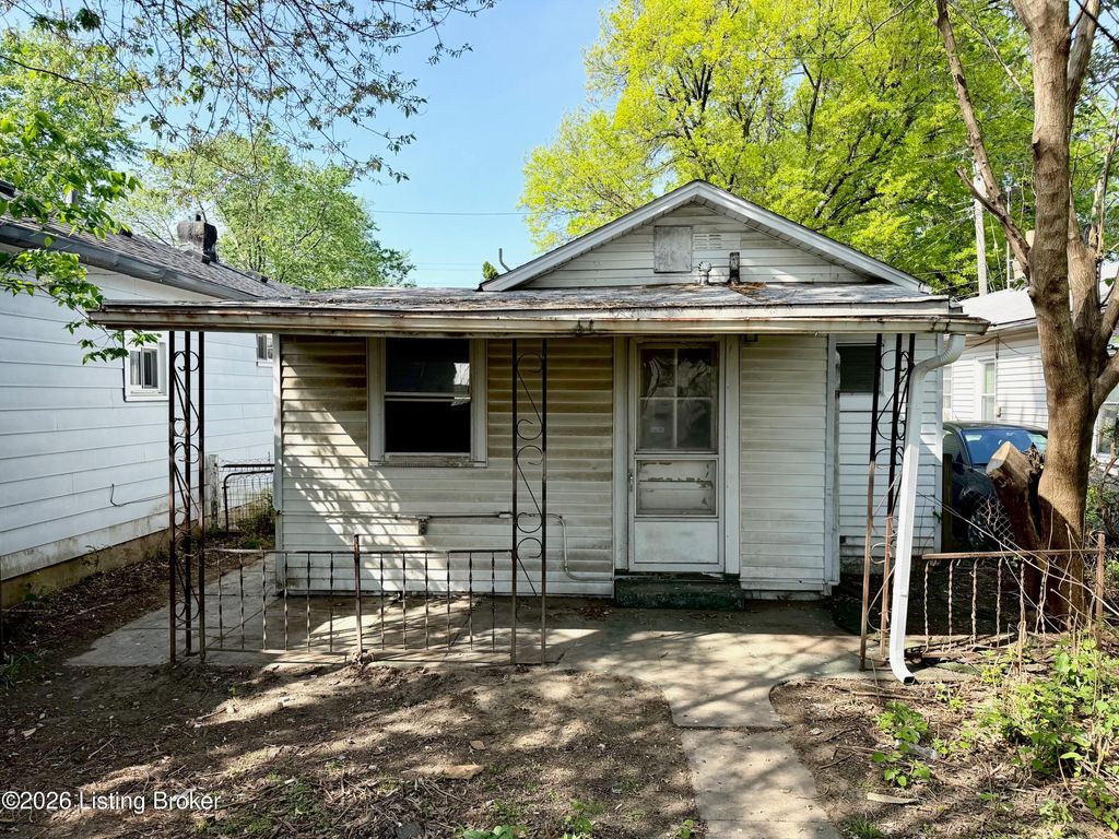 Photo of 2057 May Ave, Louisville, KY 40217 (MLS # 1715888)
