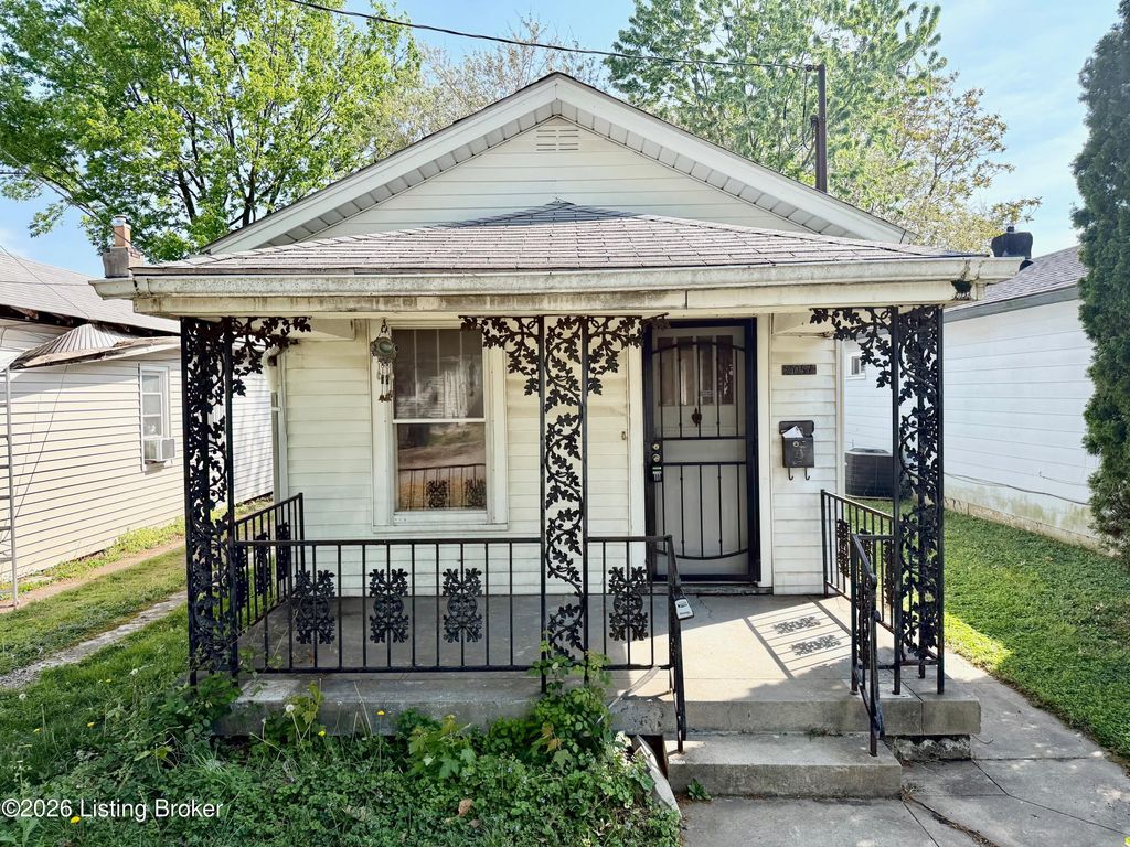 Photo of 2057 May Ave, Louisville, KY 40217 (MLS # 1715888)