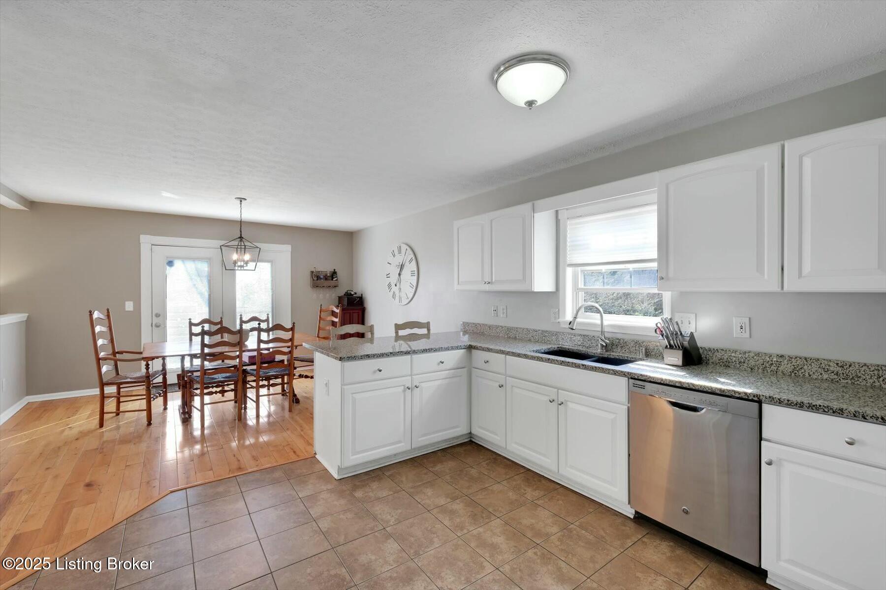 4213 Willowview Blvd, Louisville, Kentucky image 12