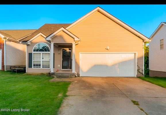 5228 CYPRESS CT, SHELBYVILLE, KY 40065 - Image 6ca4ad4b2ee286c3f5e7d55615537af4/2566759534