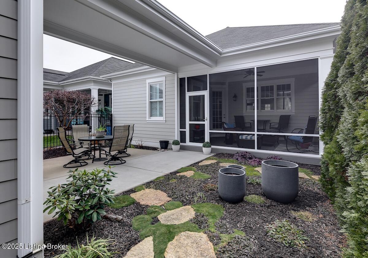 9509 Horsemint Ln, Prospect, Kentucky image 32