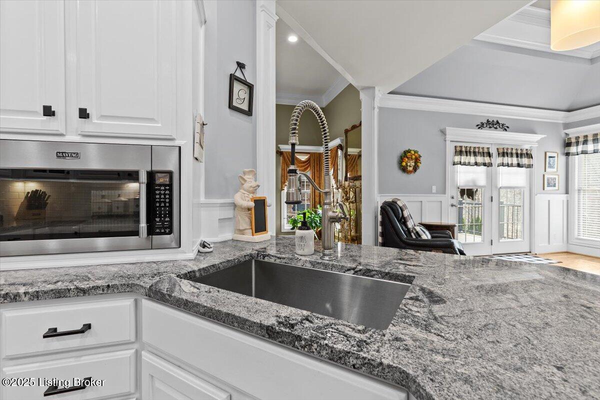 3423 Hardwood Forest Dr, Louisville, Kentucky image 19
