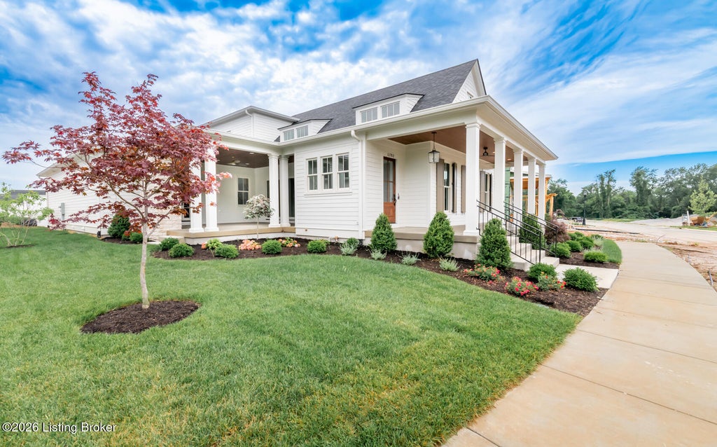 Photo of 11702 Sweetflag Cir, Prospect, KY 40059 (MLS # 1713745)