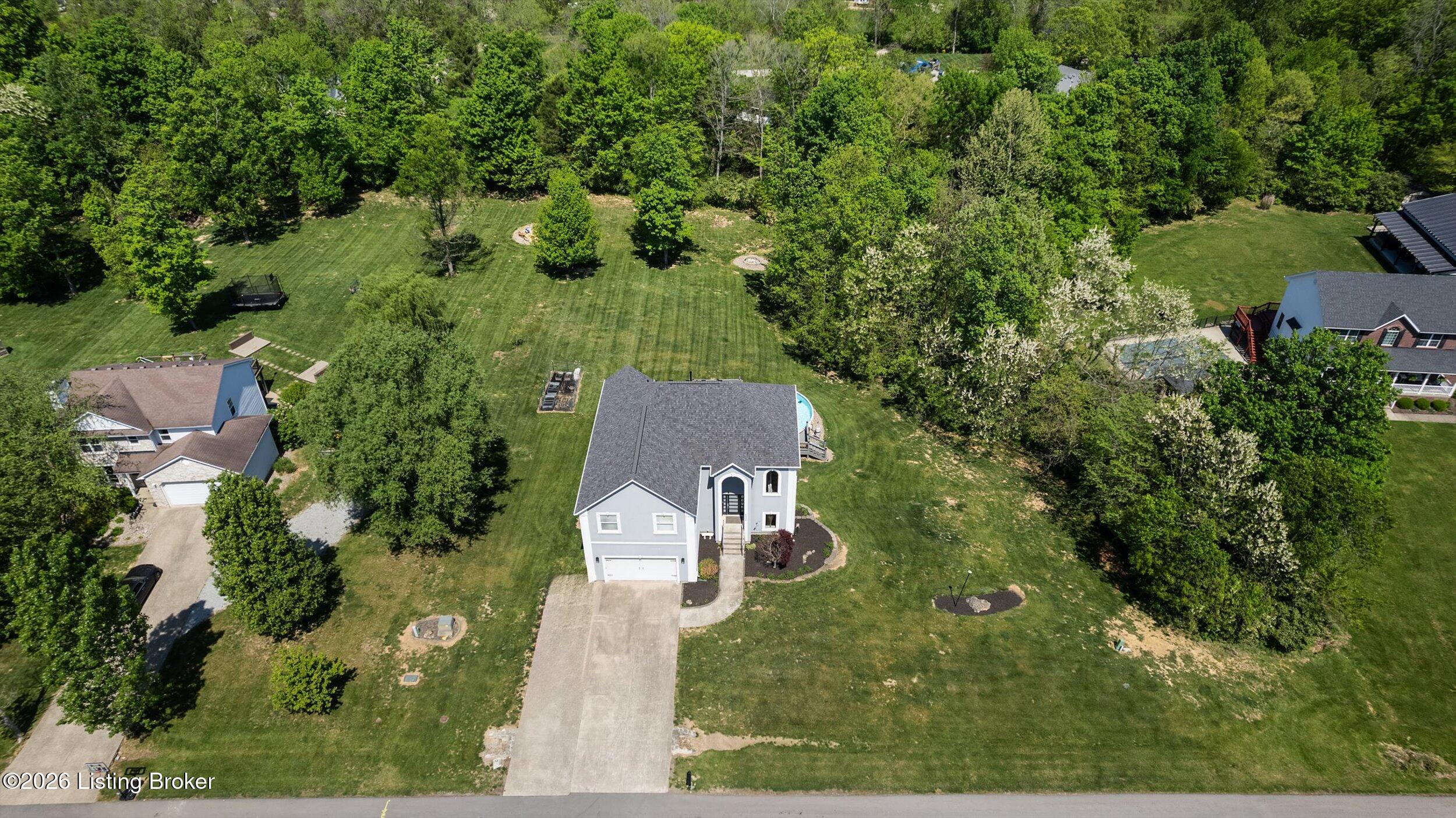 6908 Colton Rd