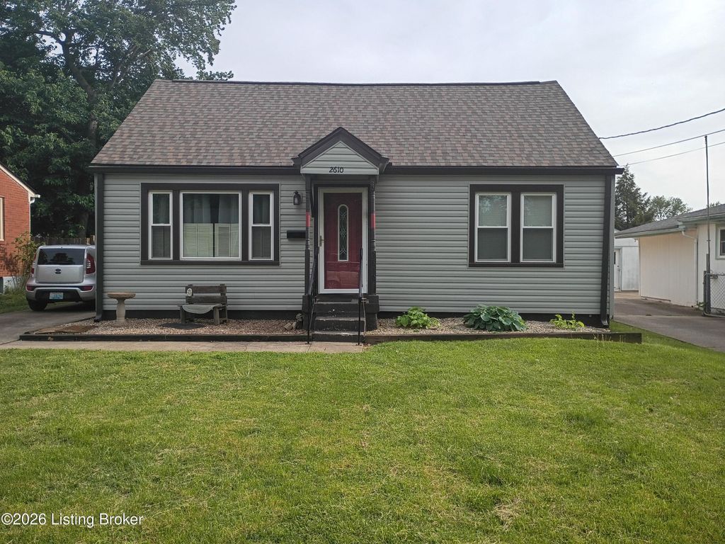 Photo of 2610 Franklin Ave, Louisville, KY 40216 (MLS # 1714470)