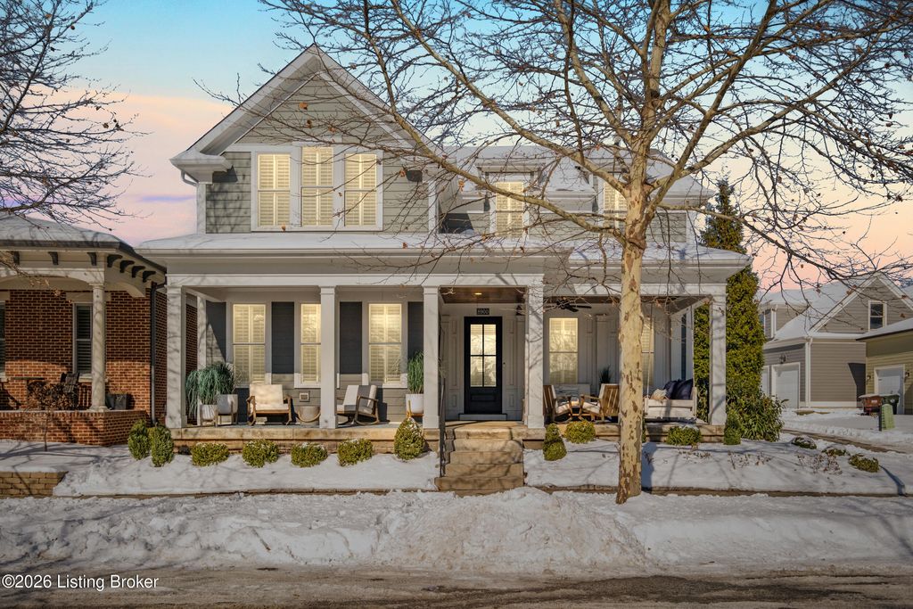 Photo of 8900 Featherbell Blvd, Prospect, KY 40059 (MLS # 1708047)