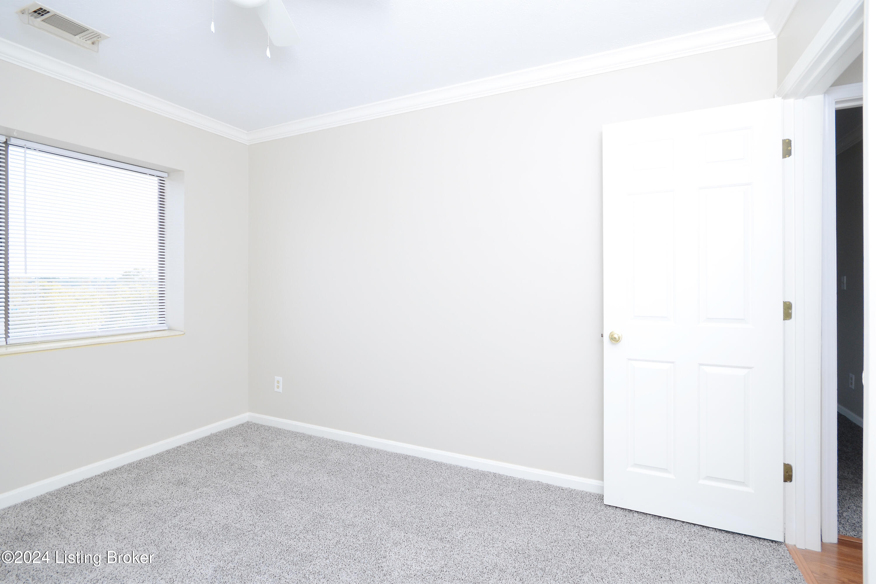 3030 Breckenridge Ln #520, Louisville, Kentucky image 9