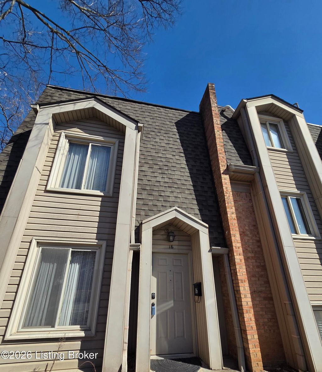 Photo of 4028 Poplar Level Rd #APT 16, Louisville, KY 40213 (MLS # 1710223)