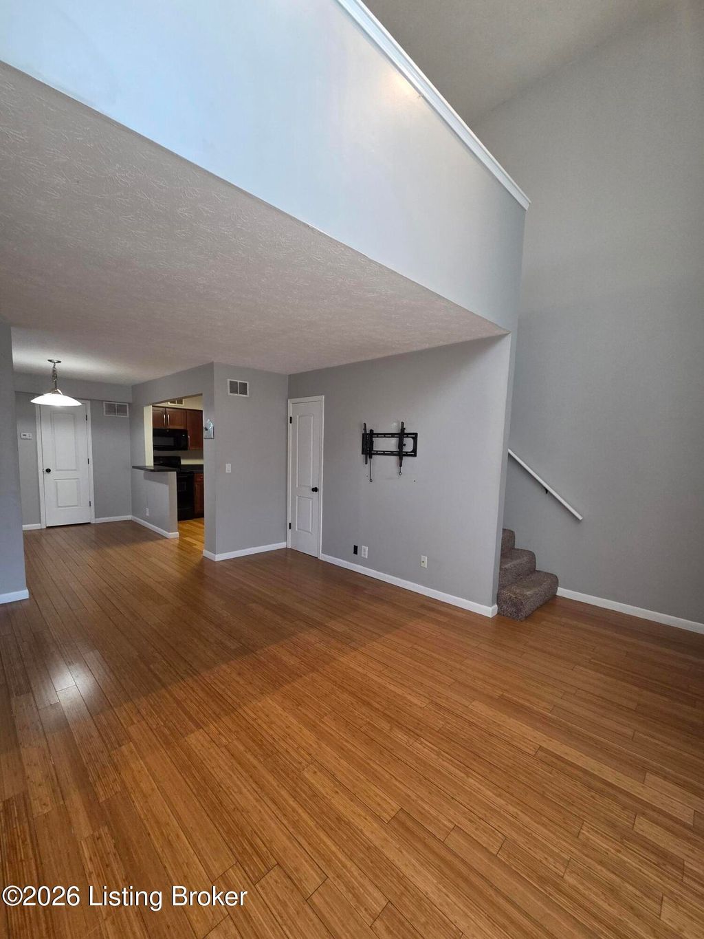 Photo of 4028 Poplar Level Rd #APT 16, Louisville, KY 40213 (MLS # 1710223)