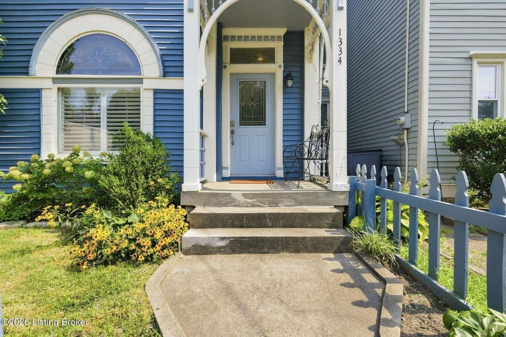 Photo of 1334 Christy Ave, Louisville, KY 40204 (MLS # 1726131)