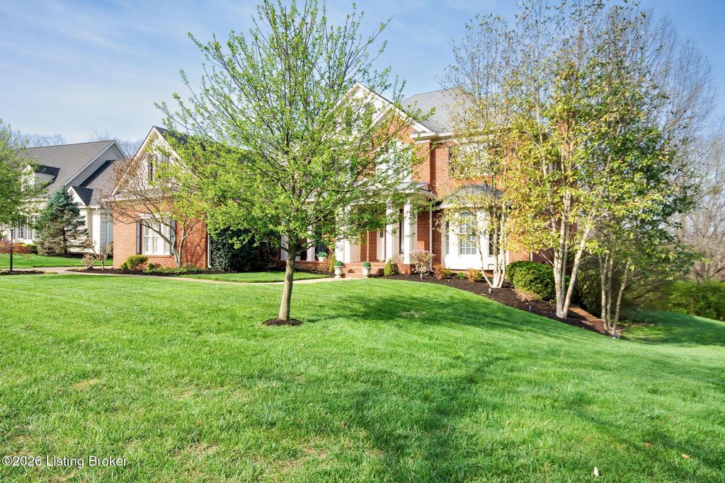Photo of 9307 Springbrooke Cir, Louisville, KY 40241 (MLS # 1712588)