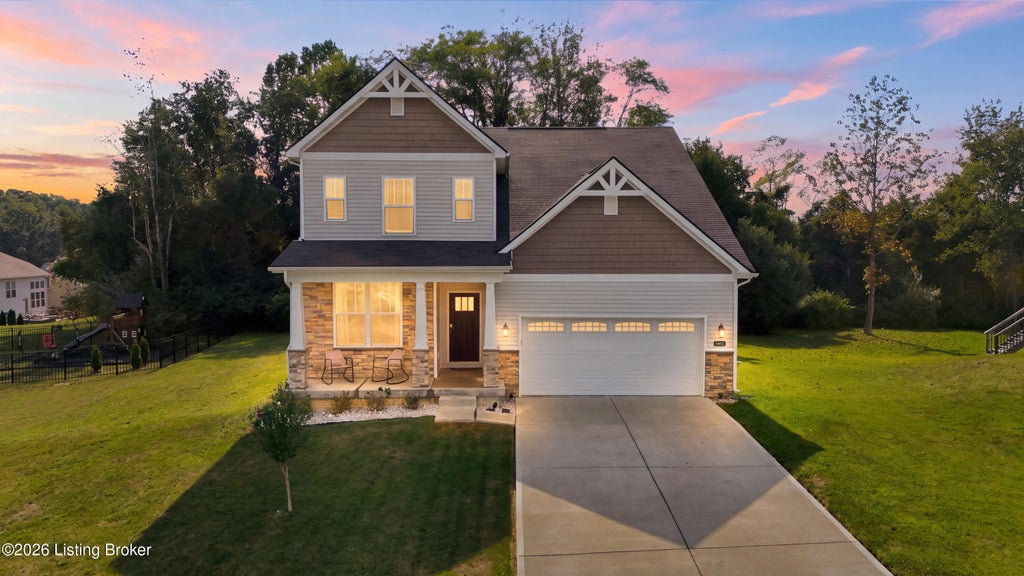 Photo of 4003 Cobblestone Ln, La Grange, KY 40031 (MLS # 1729505)