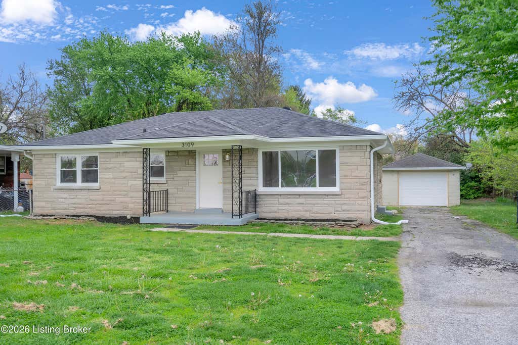 Photo of 3109 Rockford Ln, Louisville, KY 40216 (MLS # 1722831)
