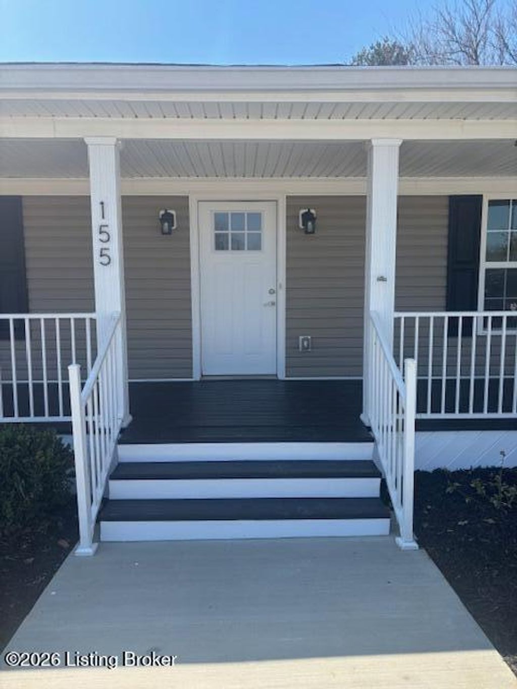 Photo of 155 Hillcrest Dr, Eminence, KY 40019 (MLS # 1712236)