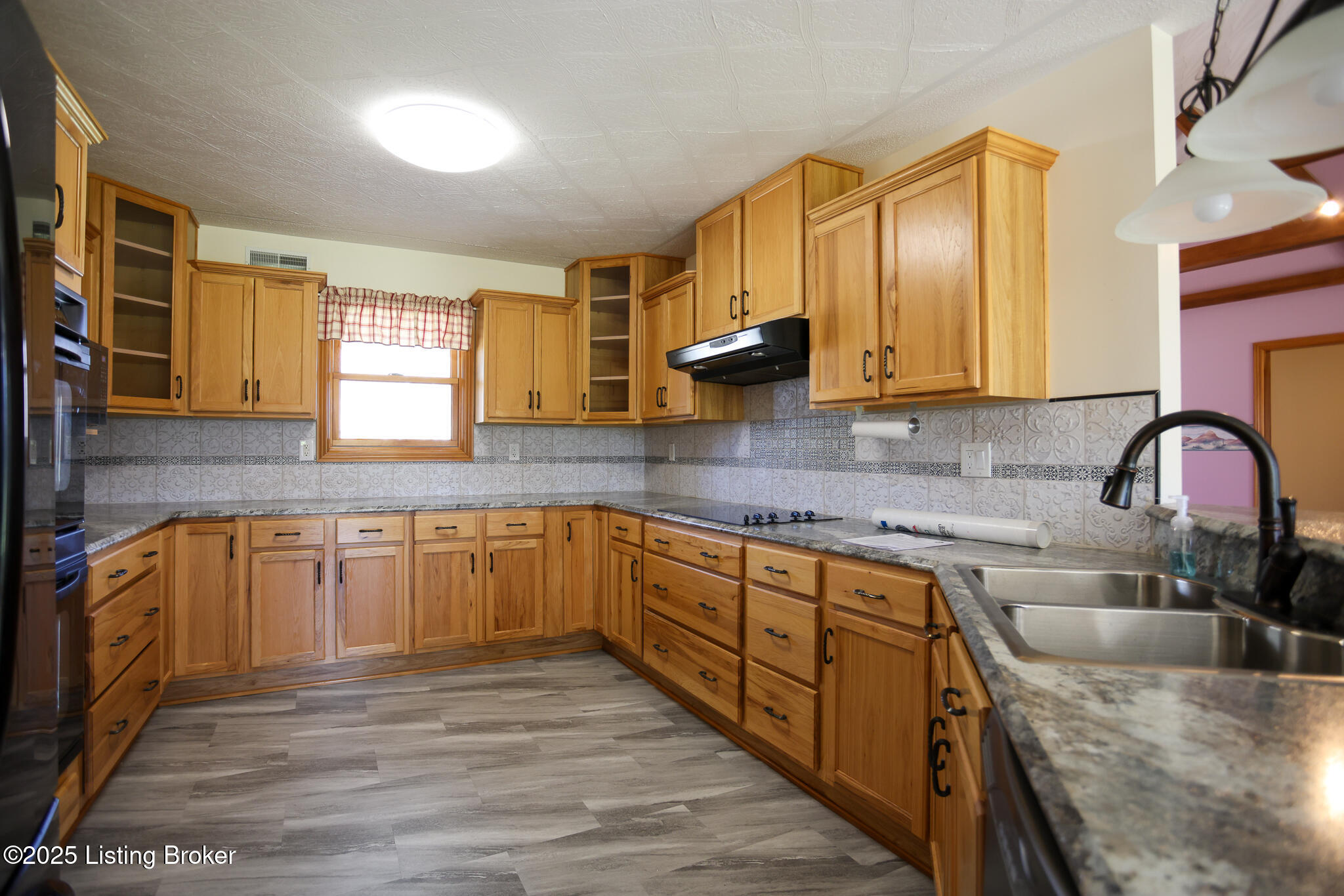 197 Derek Rd, Shepherdsville, Kentucky image 10