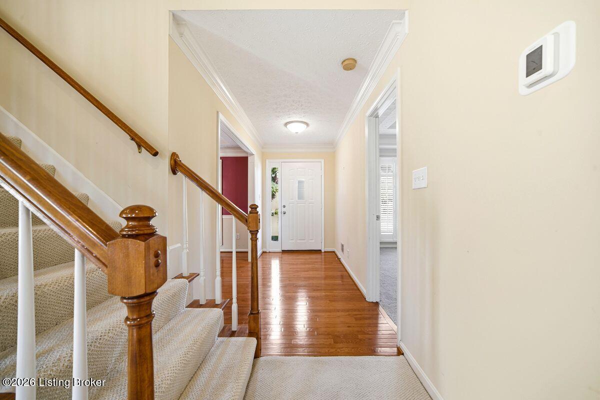 13700 Forest Bend Cir