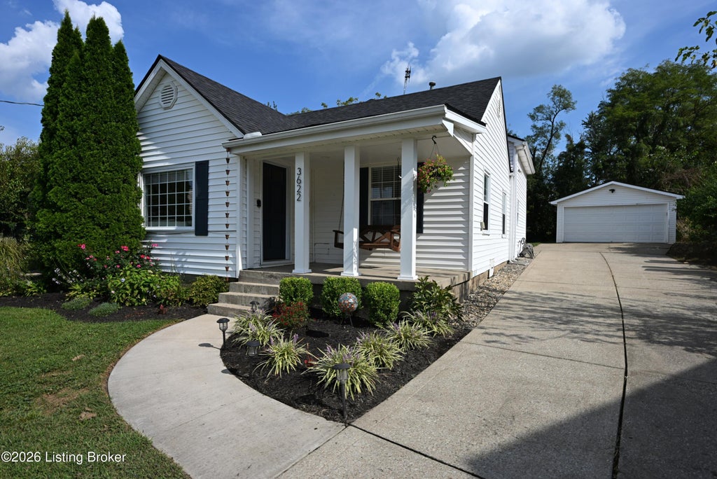 Photo of 3622 Locust Ave, Louisville, KY 40299 (MLS # 1729461)