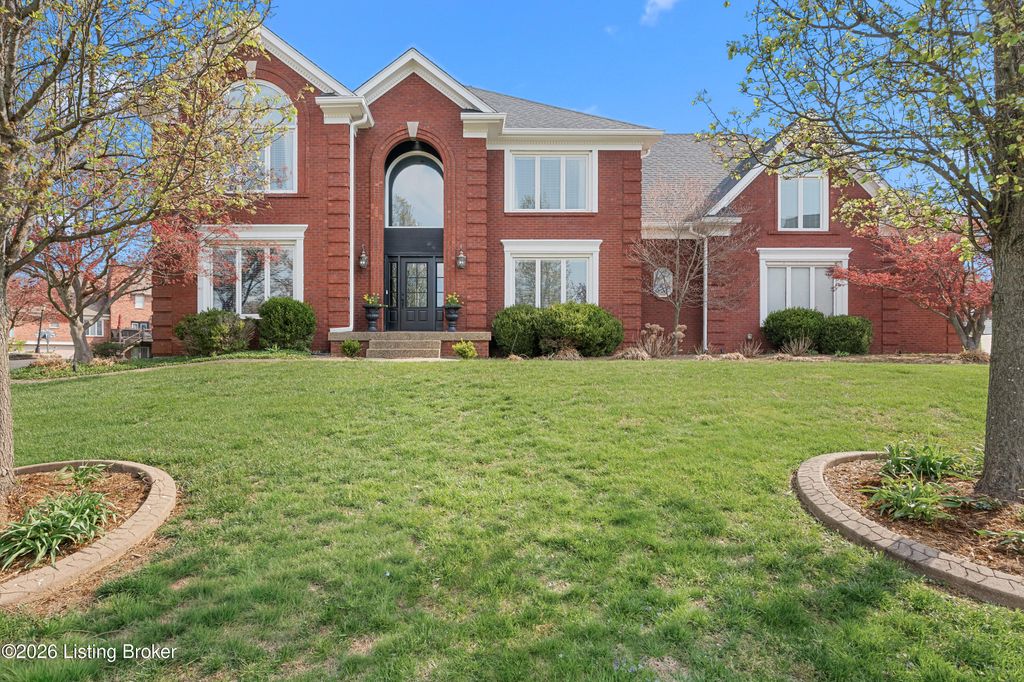 Photo of 10713 Rock Moss Ct, Louisville, KY 40291 (MLS # 1712920)