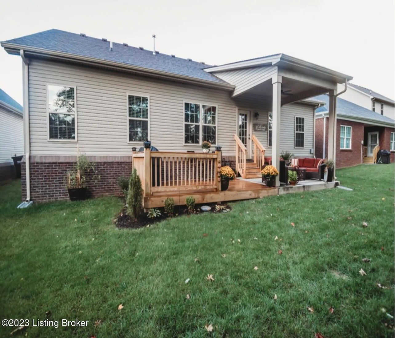 Louisville, Kentucky 40245, United States, 4 Bedrooms Bedrooms, ,2 BathroomsBathrooms,Residential,Active,143575