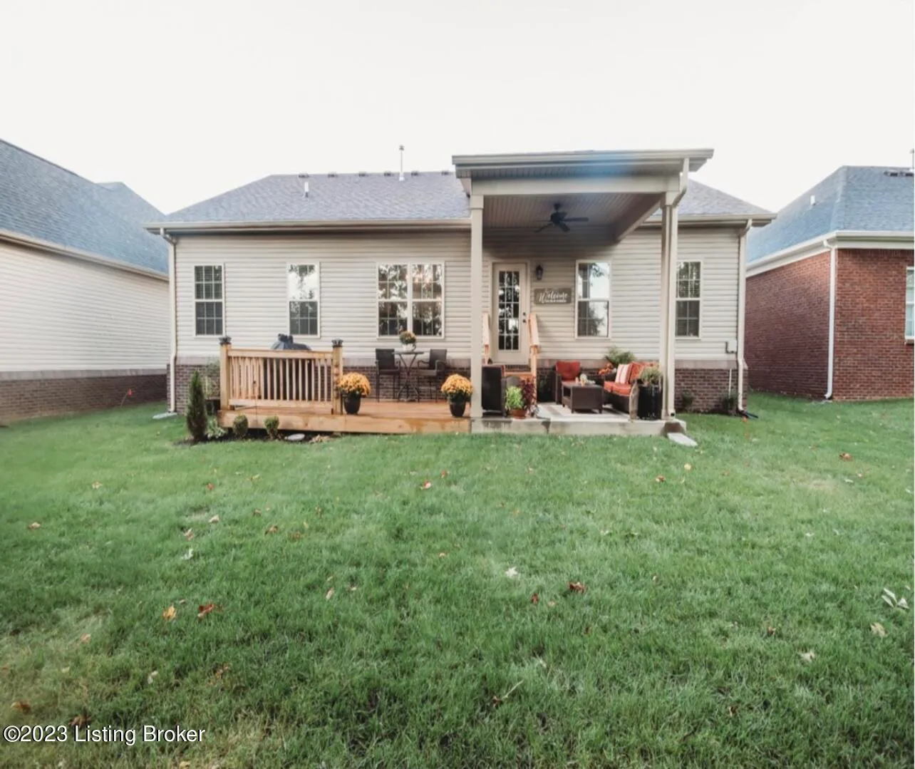 Louisville, Kentucky 40245, United States, 4 Bedrooms Bedrooms, ,2 BathroomsBathrooms,Residential,Active,143575