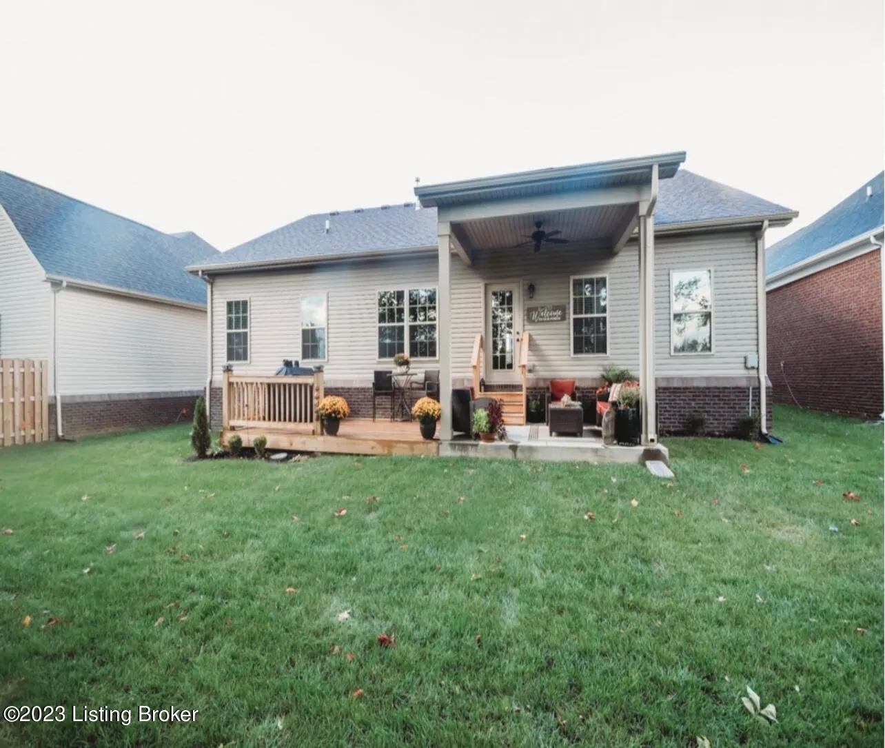 Louisville, Kentucky 40245, United States, 4 Bedrooms Bedrooms, ,2 BathroomsBathrooms,Residential,Active,143575