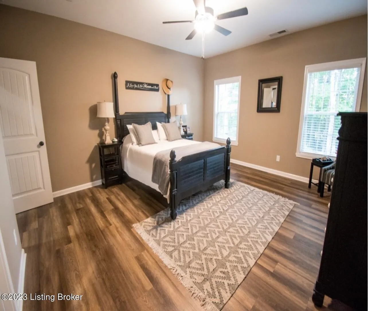 Louisville, Kentucky 40245, United States, 4 Bedrooms Bedrooms, ,2 BathroomsBathrooms,Residential,Active,143575