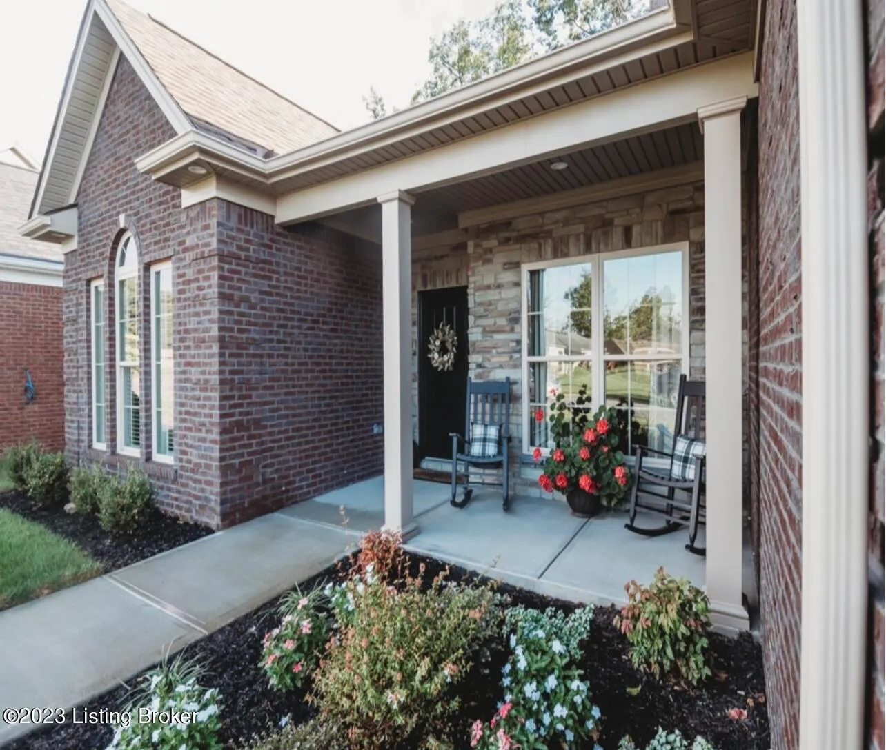 Louisville, Kentucky 40245, United States, 4 Bedrooms Bedrooms, ,2 BathroomsBathrooms,Residential,Active,143575