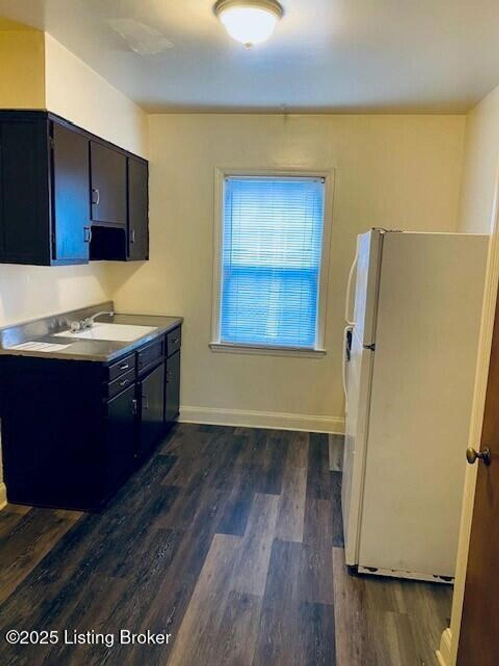 Photo of 1455 S 3rd St, Louisville, KY 40208 (MLS # 1699548)